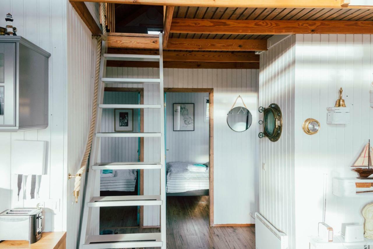 Mulakot Cosy Cabins บอร์กาเนส ภายนอก รูปภาพ